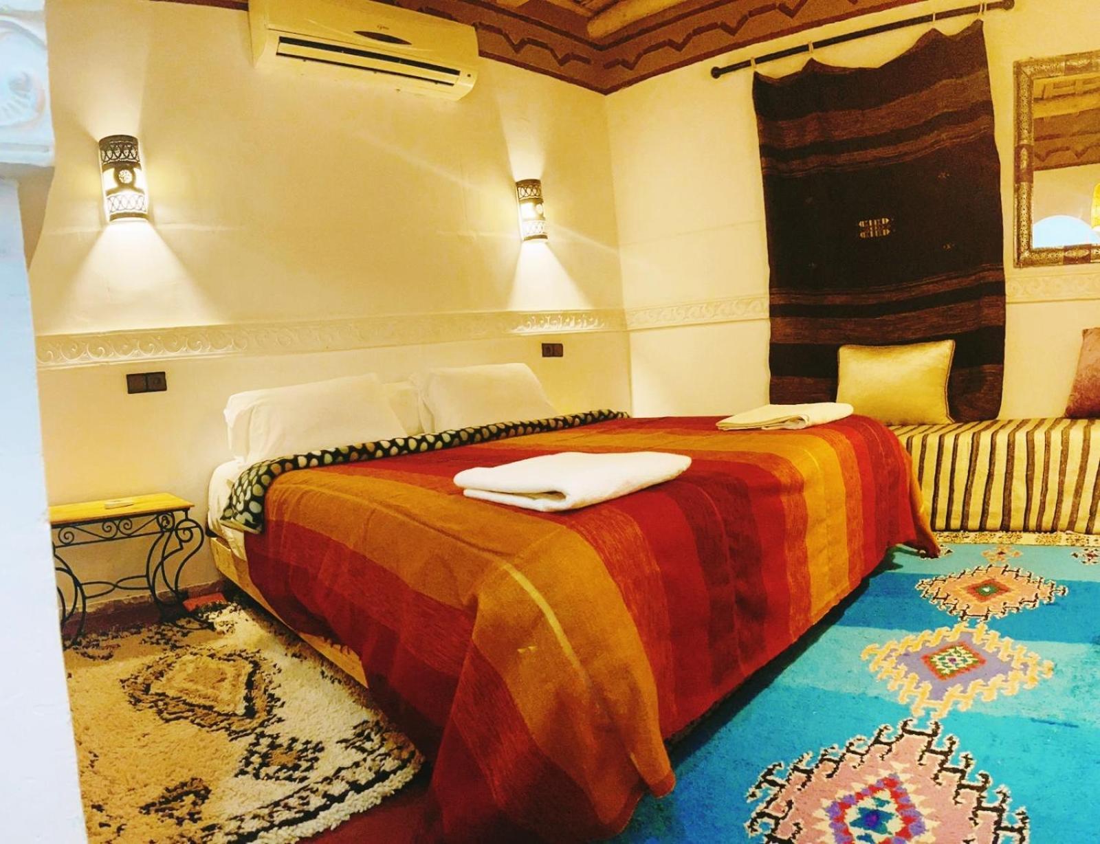 Auberge La Fibule Du Dades Aït Idaïr Bagian luar foto