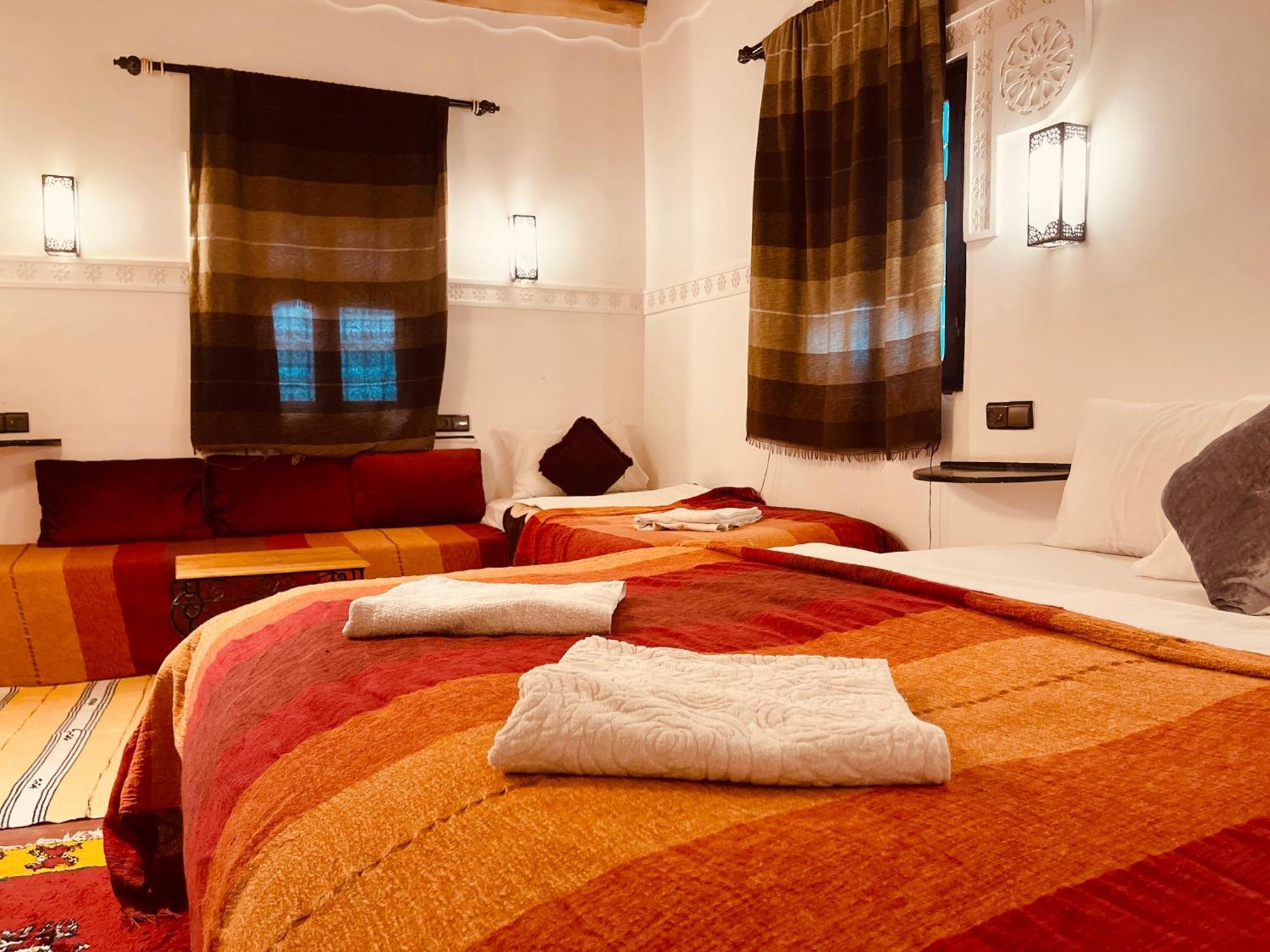 Auberge La Fibule Du Dades Aït Idaïr Bagian luar foto