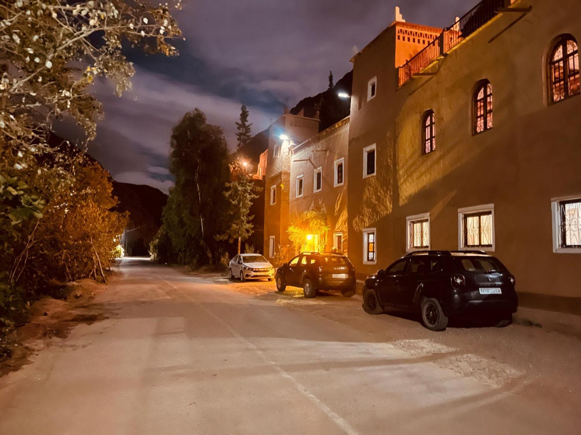 Auberge La Fibule Du Dades Aït Idaïr Bagian luar foto